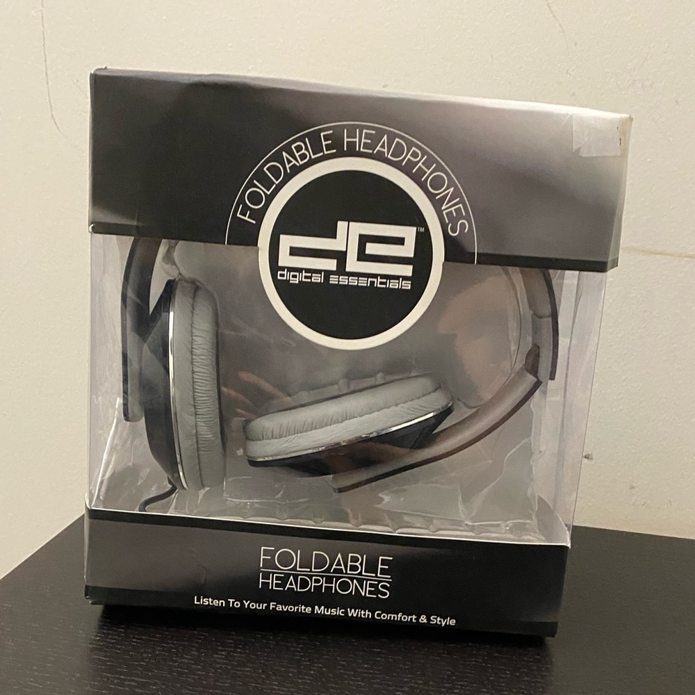 BRAND NEW - Foldable headset - Picture 5 of 6